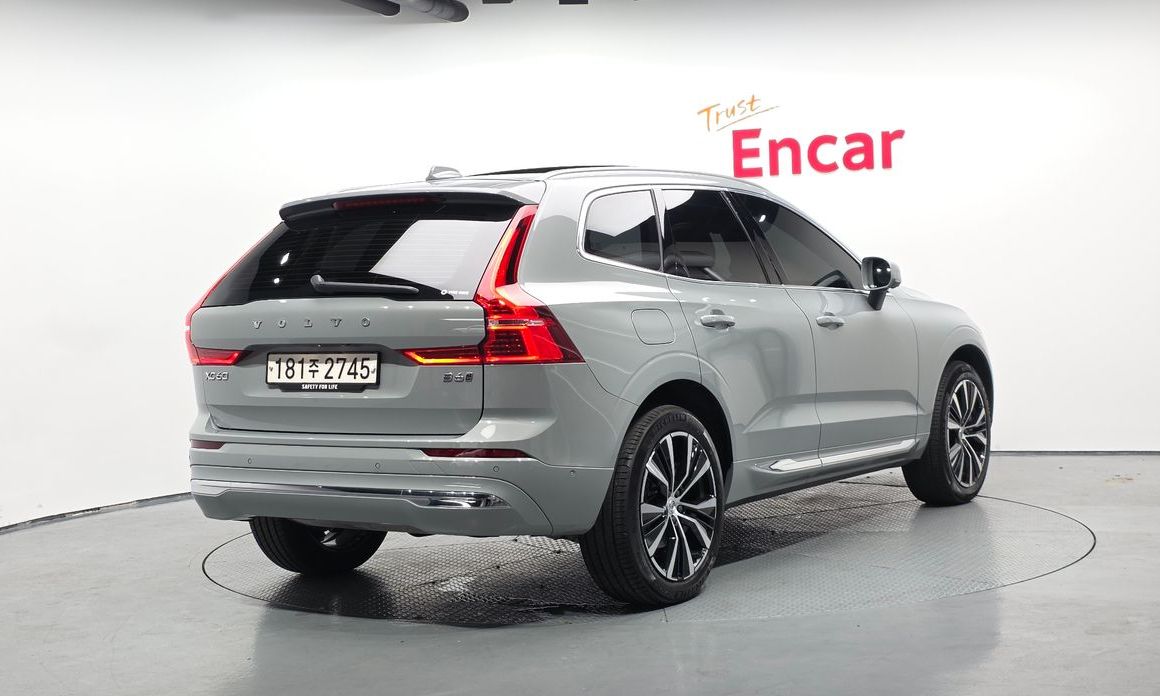 Volvo XC60 2024
