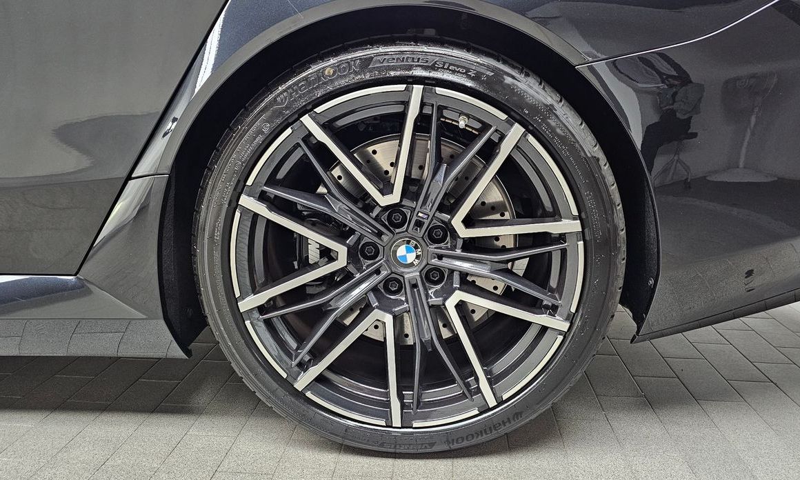 BMW M5 2026