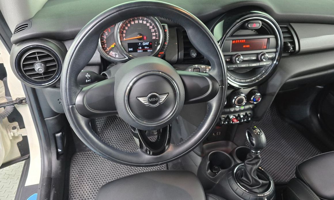 Mini Cooper 2015