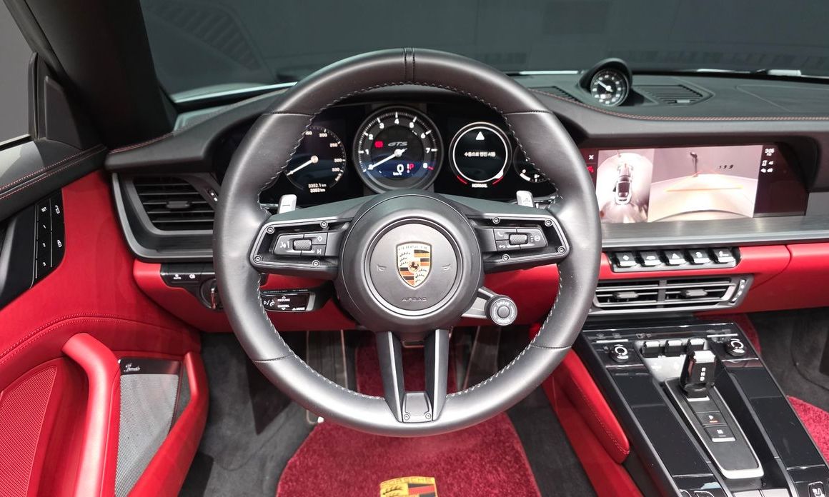 Porsche 911 2024