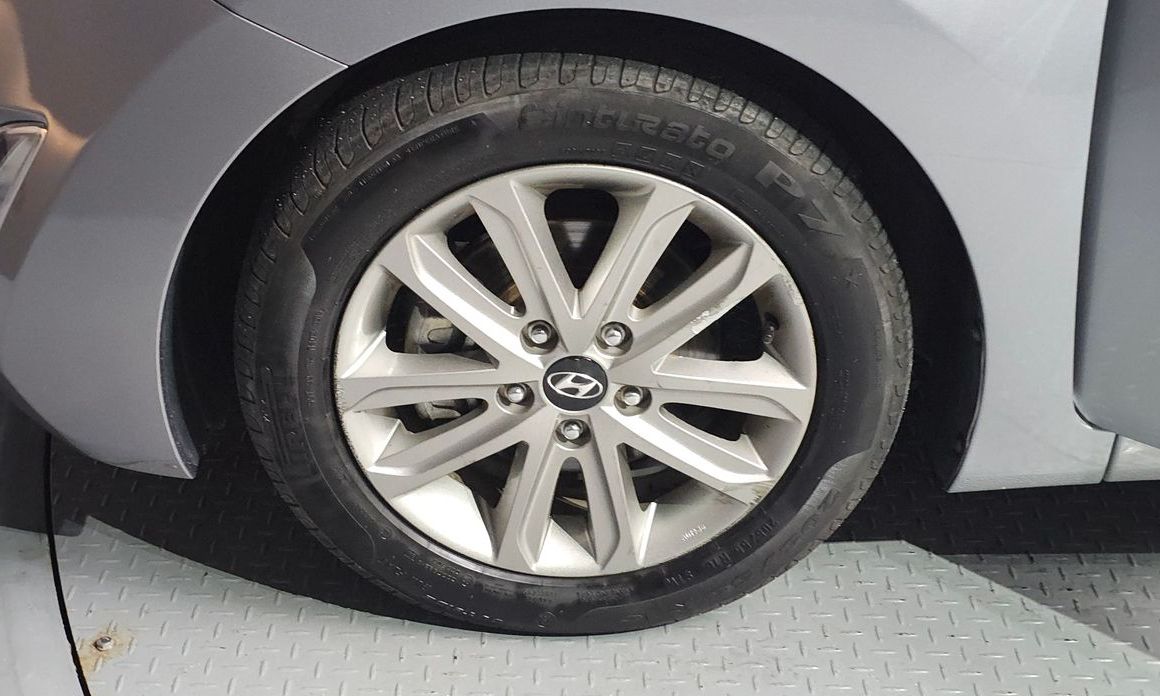 Hyundai AVANTE 2014