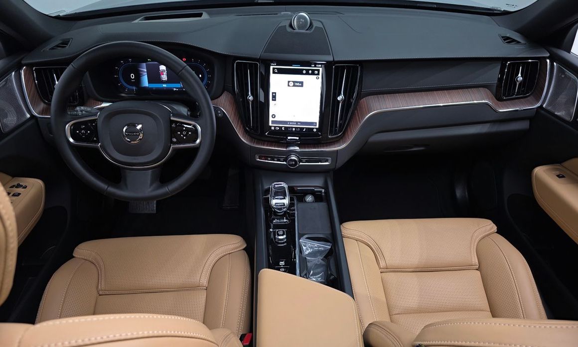 Volvo XC60 2024