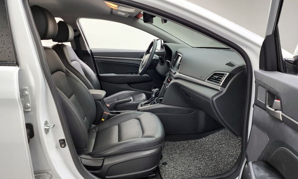 Hyundai AVANTE 2018