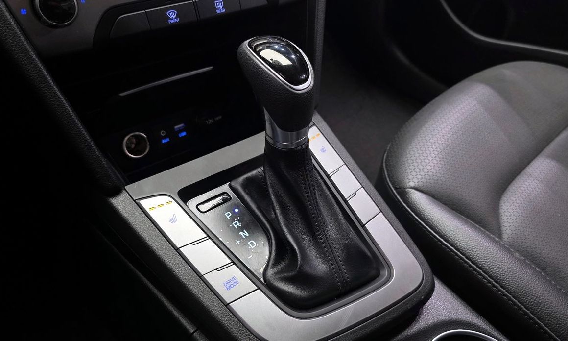 Hyundai AVANTE 2018