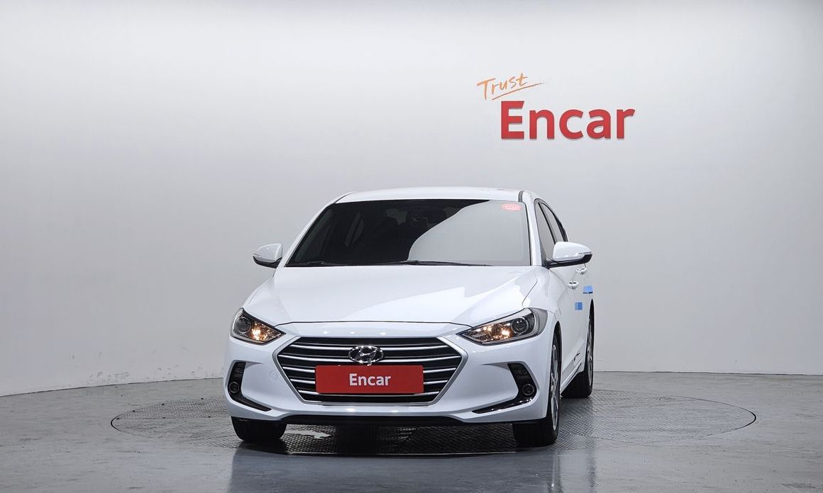 Hyundai AVANTE 2018