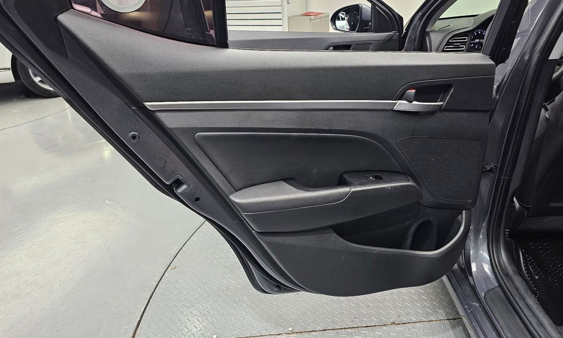 Hyundai AVANTE 2019