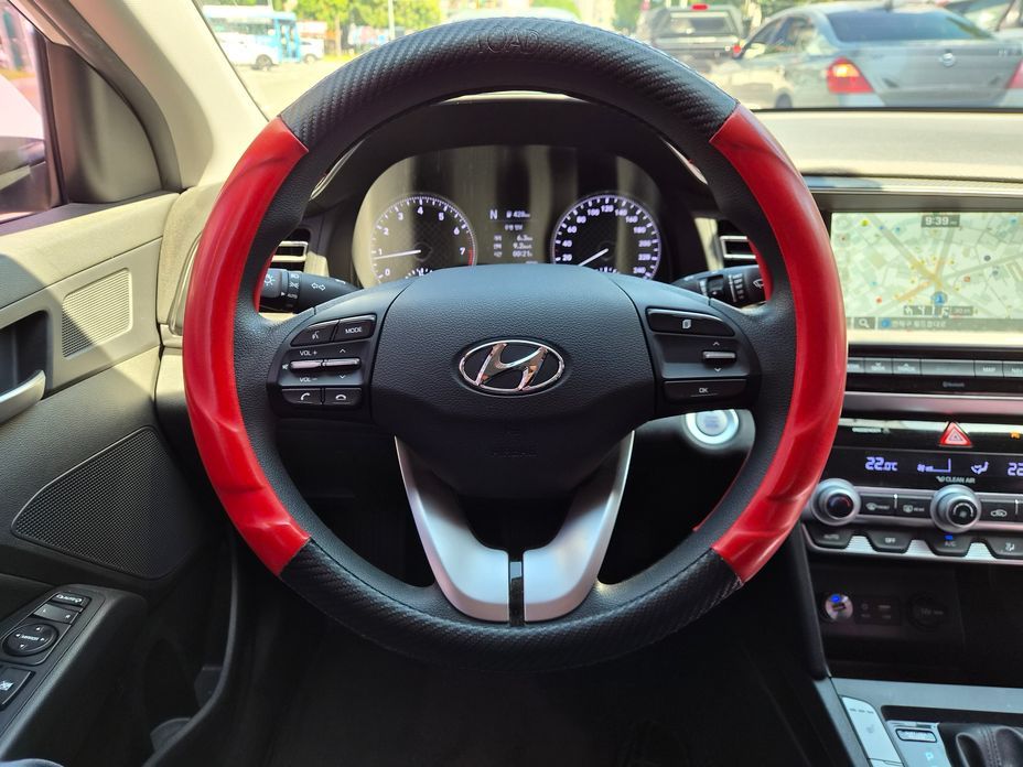 Hyundai AVANTE 2020