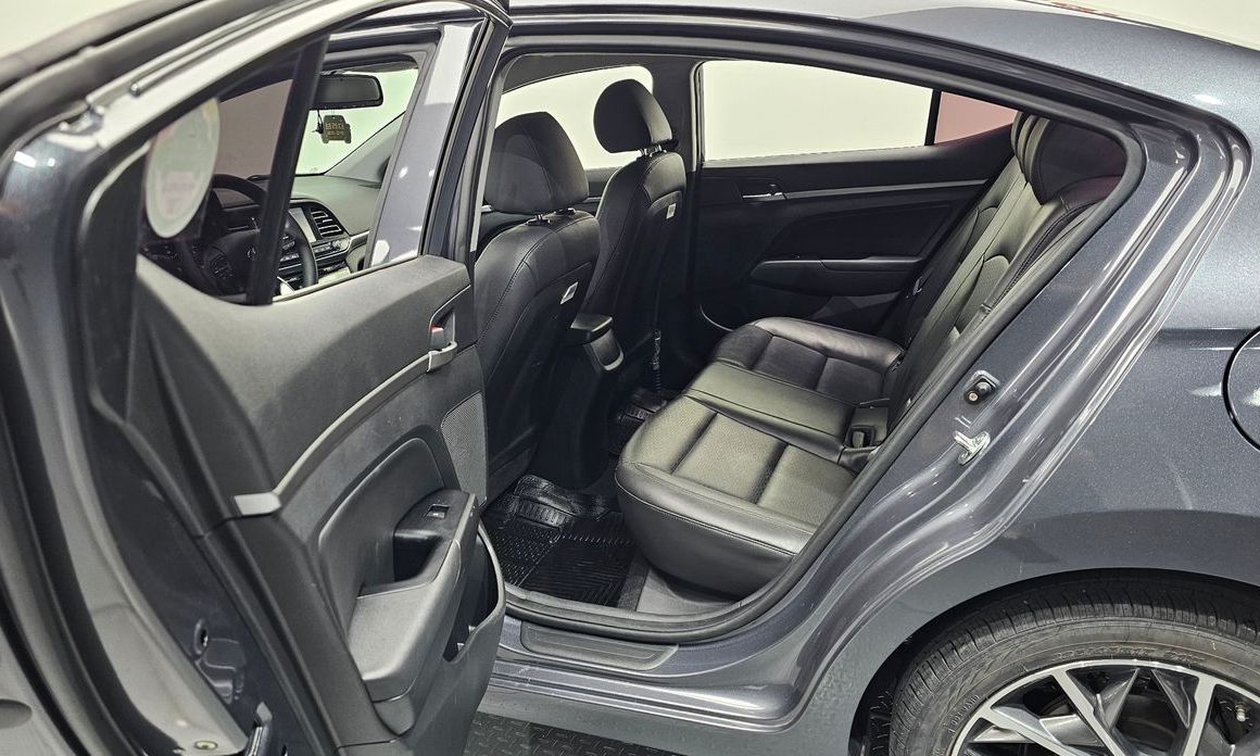 Hyundai AVANTE 2019