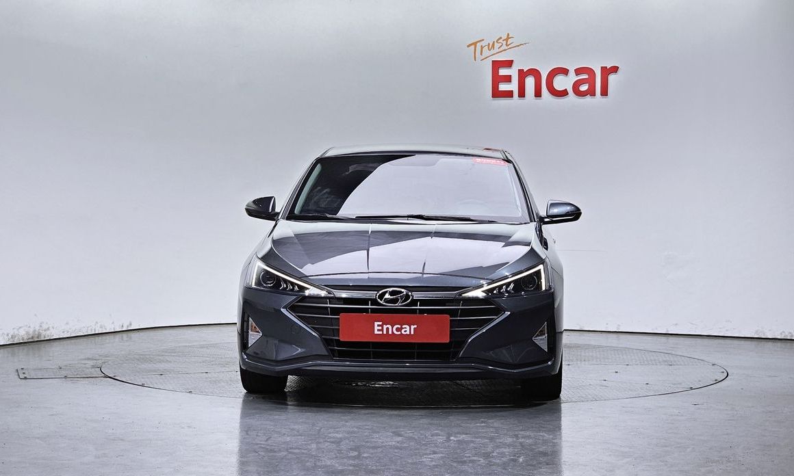 Hyundai AVANTE 2019