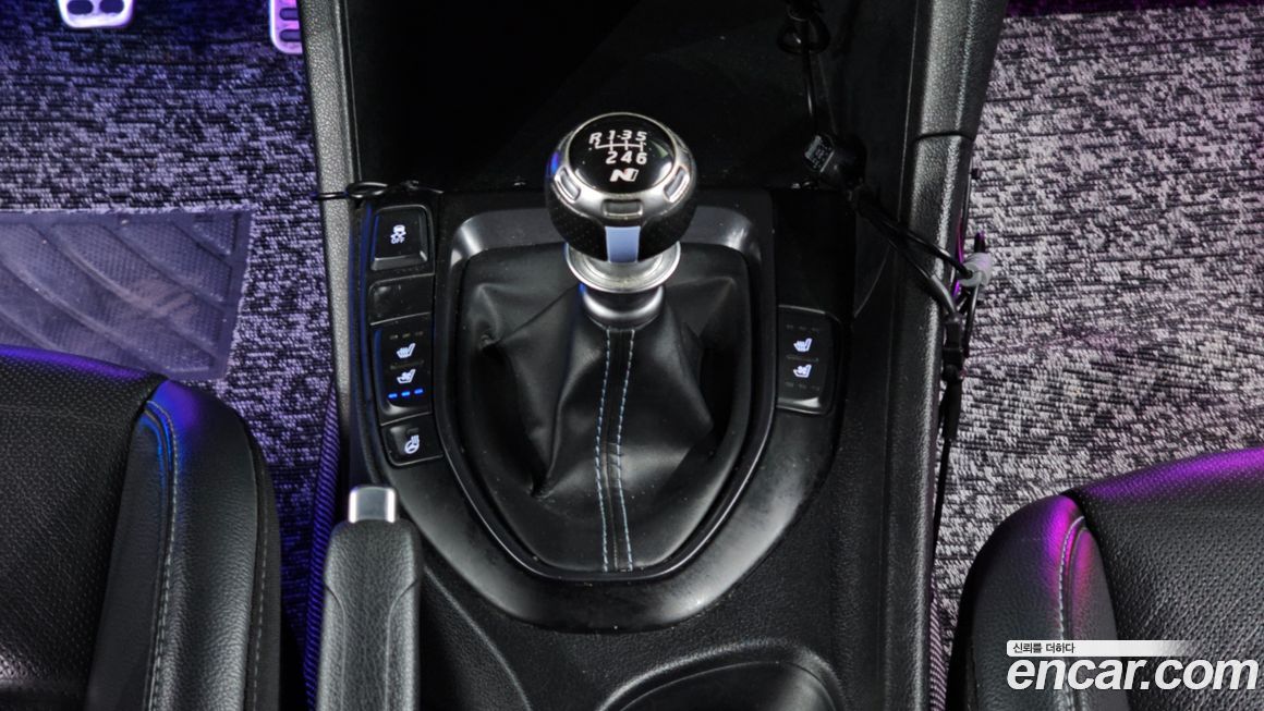 Hyundai Veloster 2019