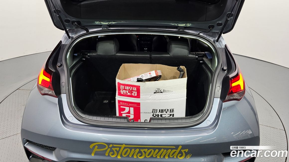 Hyundai Veloster 2019