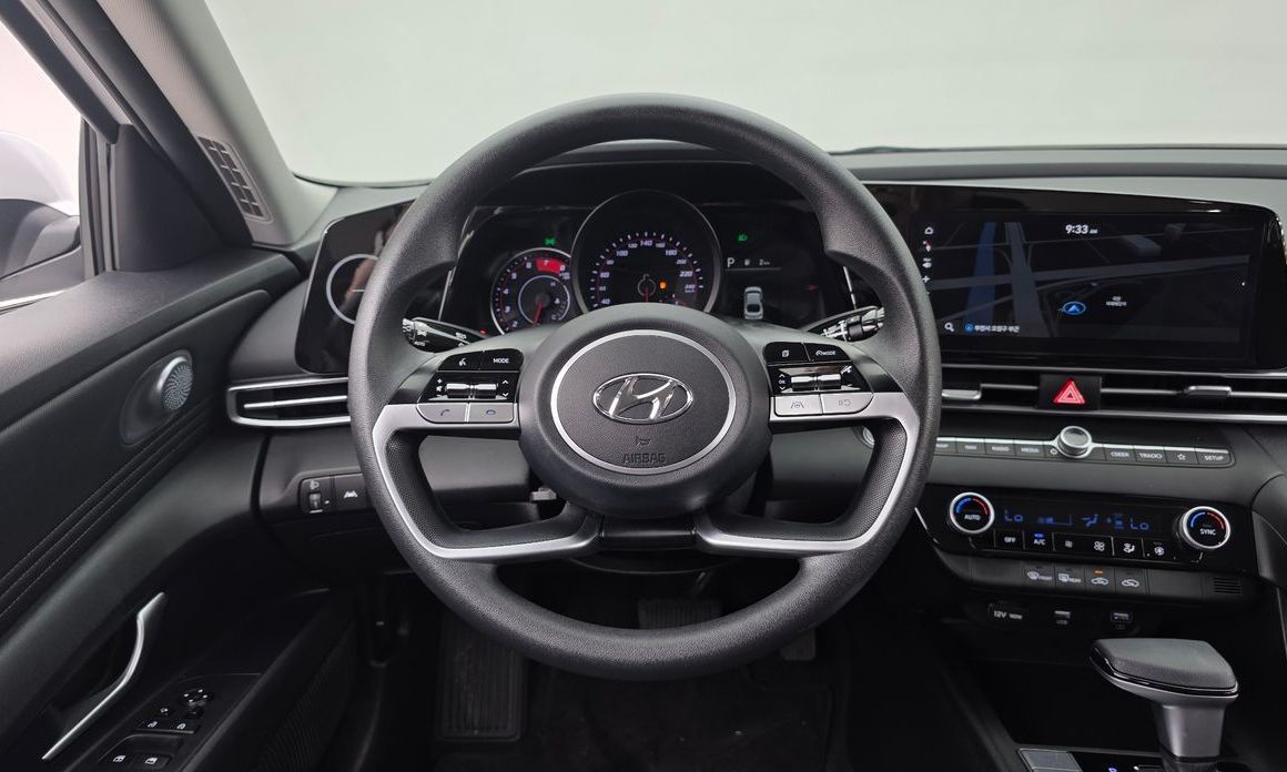 Hyundai AVANTE 2023