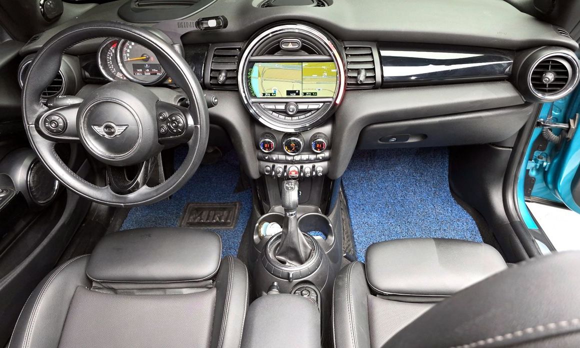 Mini Cooper Convertible 2016