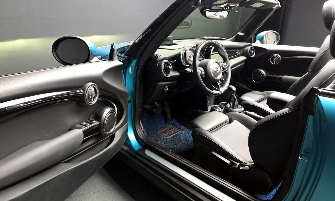 Mini Cooper Convertible 2016