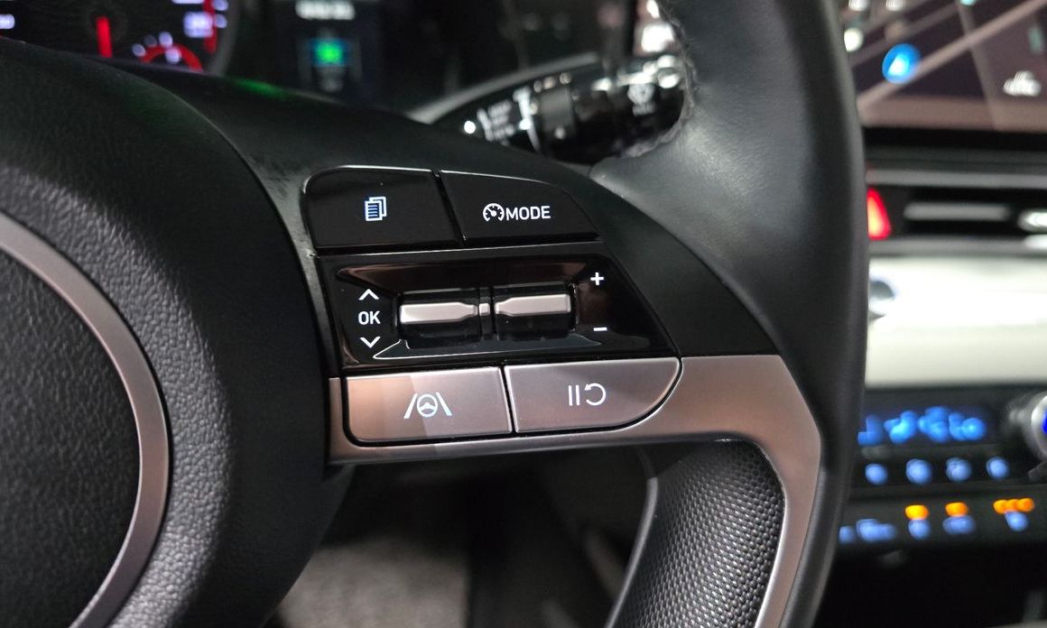 Hyundai AVANTE 2022