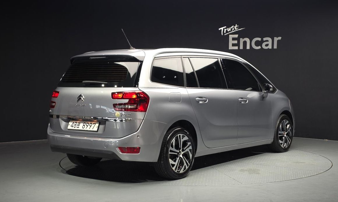 Citroen-DS C4 Picasso 2019