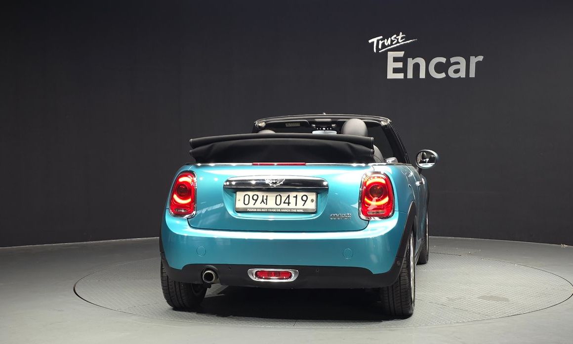 Mini Cooper Convertible 2016