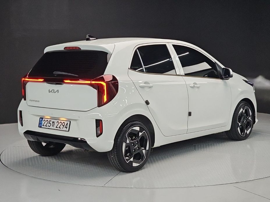 Kia morning 2025