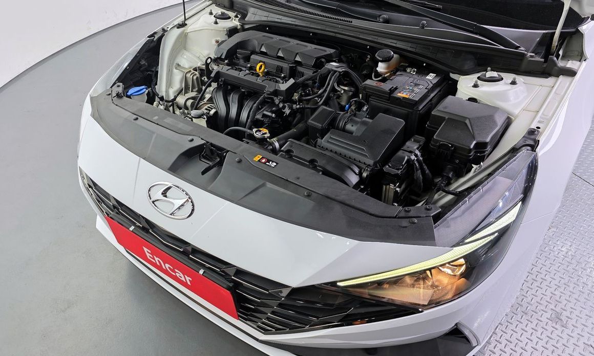 Hyundai AVANTE 2022