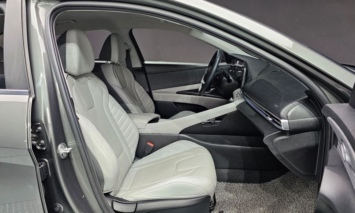 Hyundai AVANTE 2021