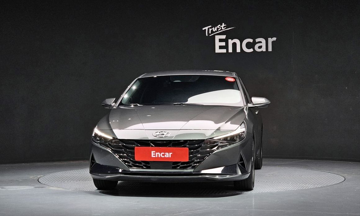 Hyundai AVANTE 2021