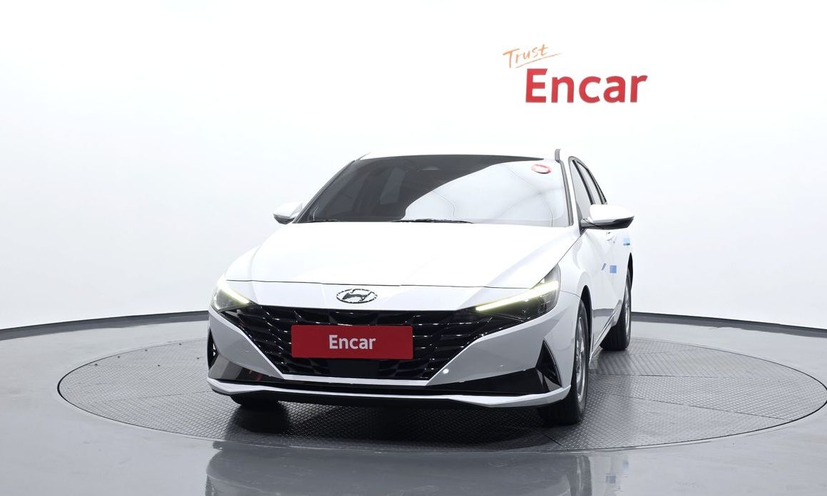 Hyundai AVANTE 2021