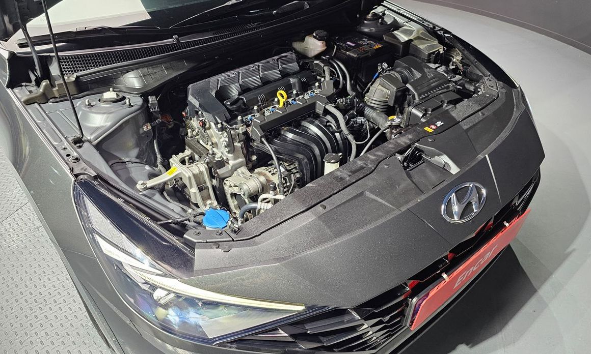 Hyundai AVANTE 2021