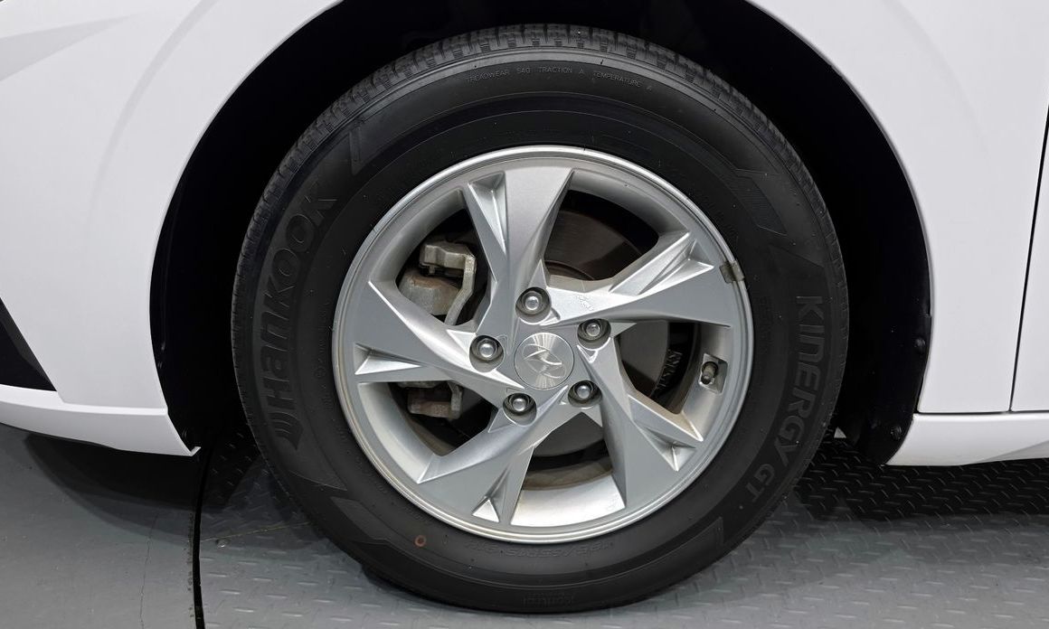 Hyundai AVANTE 2022