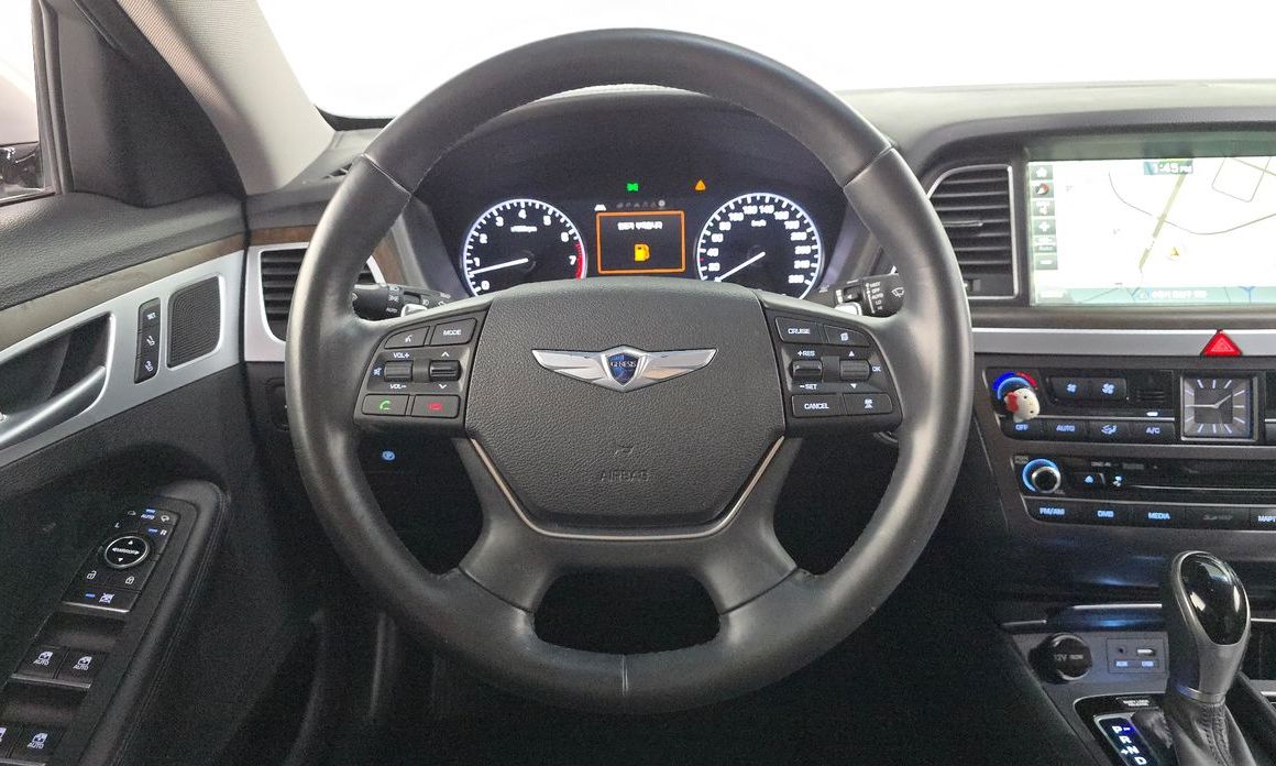 Hyundai Genesis 2014