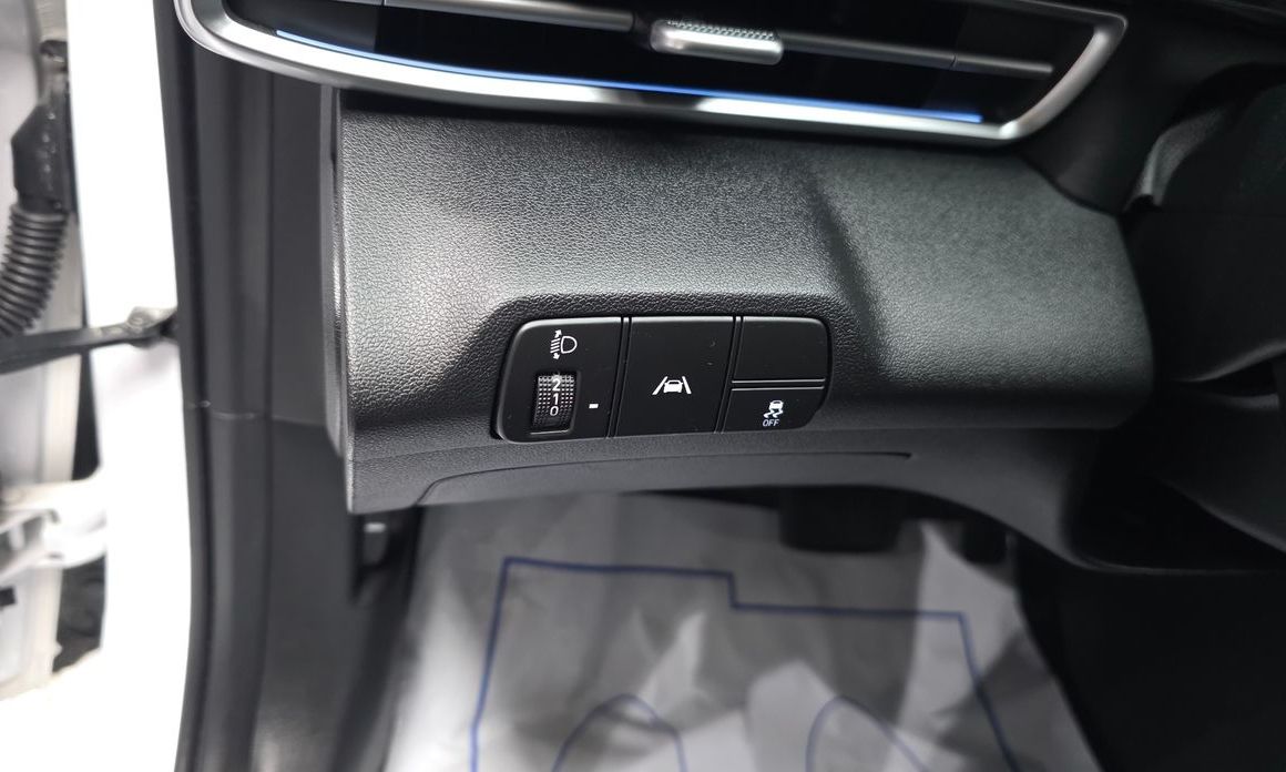 Hyundai AVANTE 2021