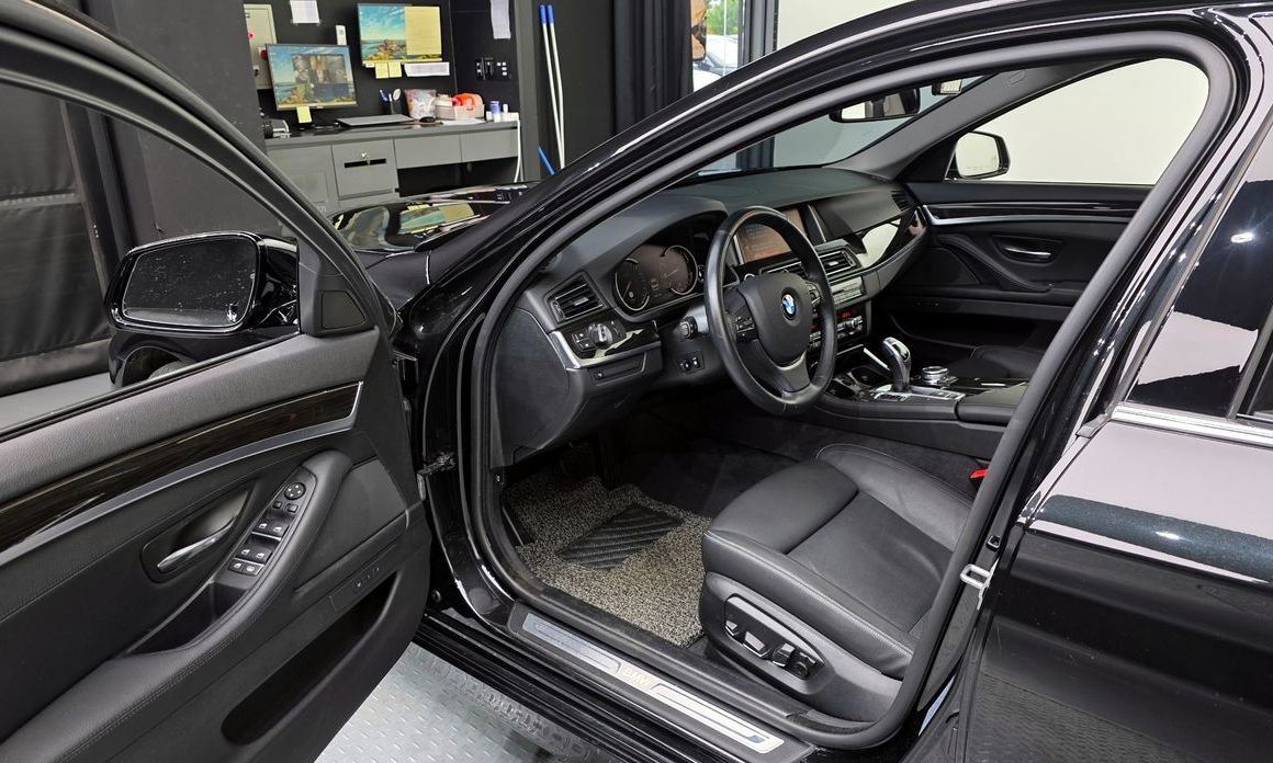 BMW 5-Series 2016
