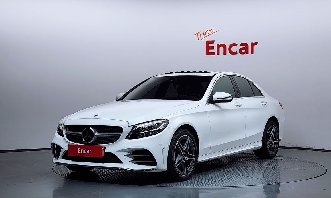 Mercedes-Benz C-Class 2021