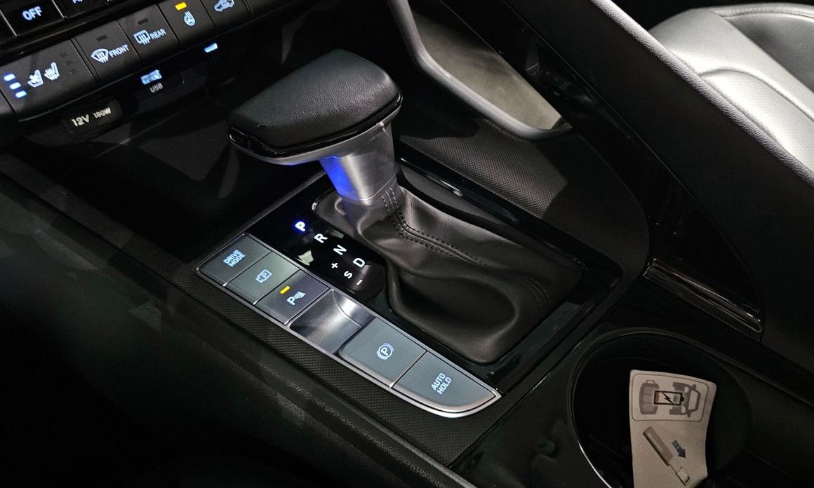 Hyundai AVANTE 2025
