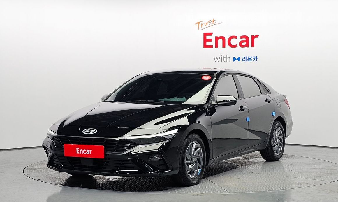 Hyundai AVANTE 2025
