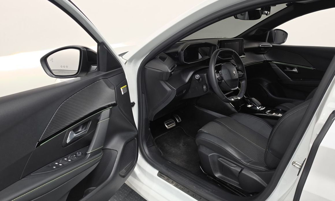 Peugeot 208 2022