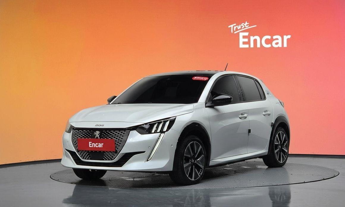 Peugeot 208 2022