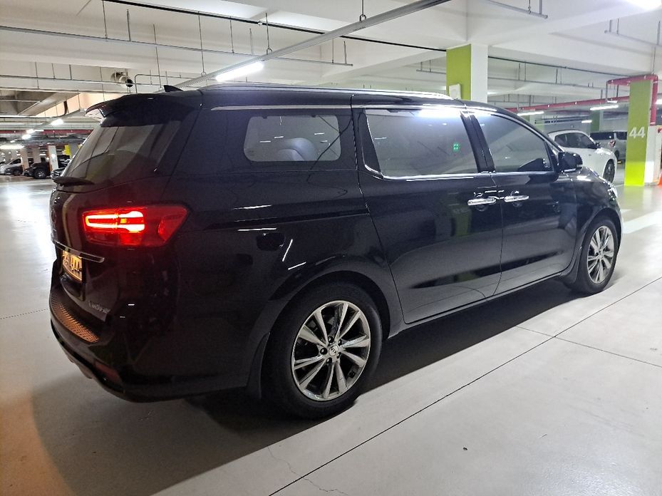 Kia Canival 2019