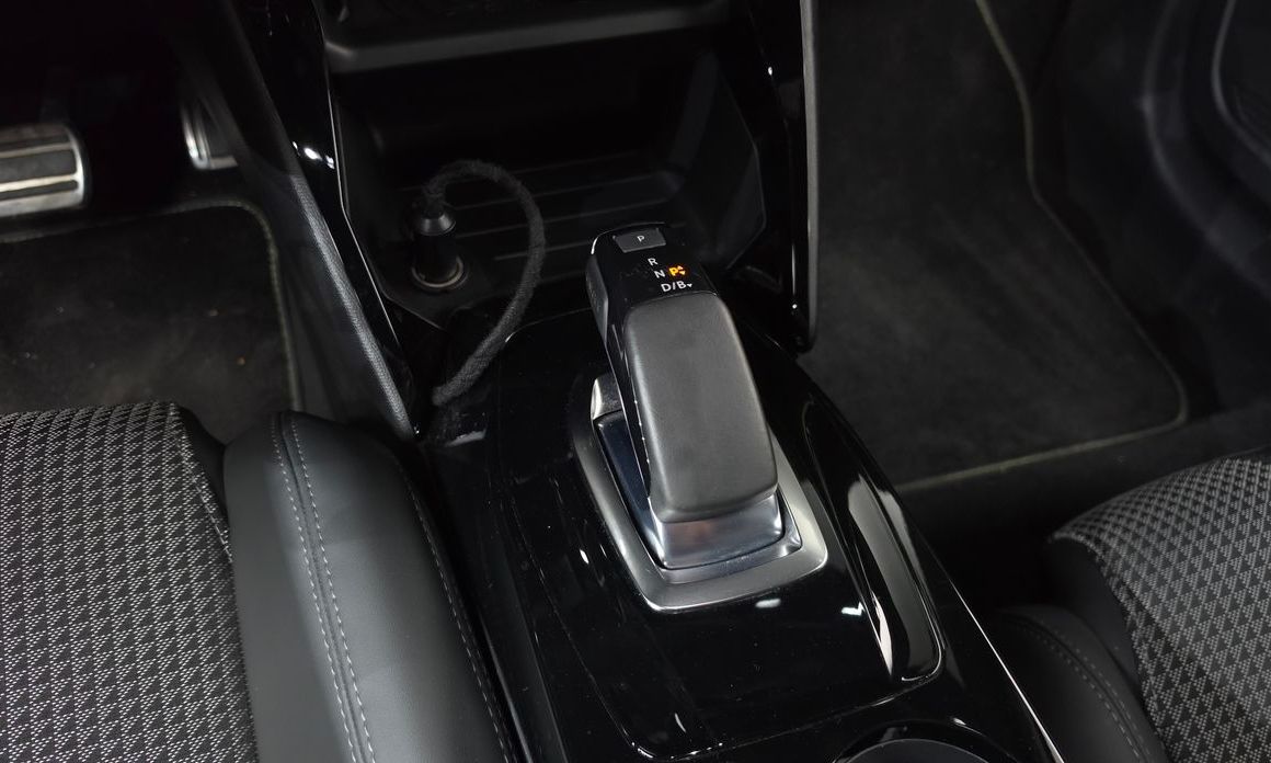 Peugeot 208 2022
