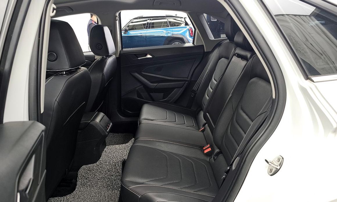 Volkswagen Jetta 2023