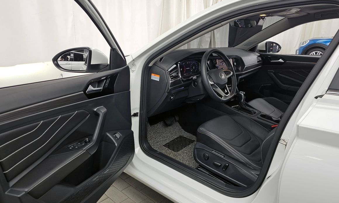 Volkswagen Jetta 2023