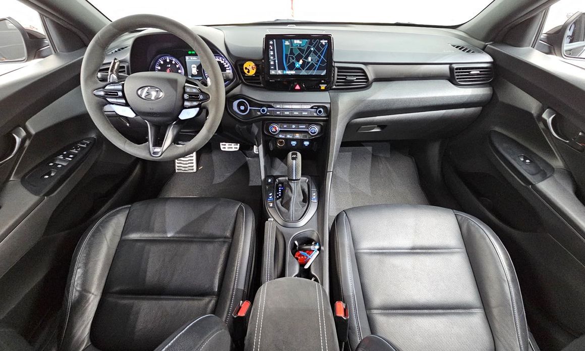 Hyundai Veloster 2022