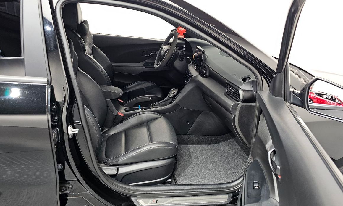 Hyundai Veloster 2022