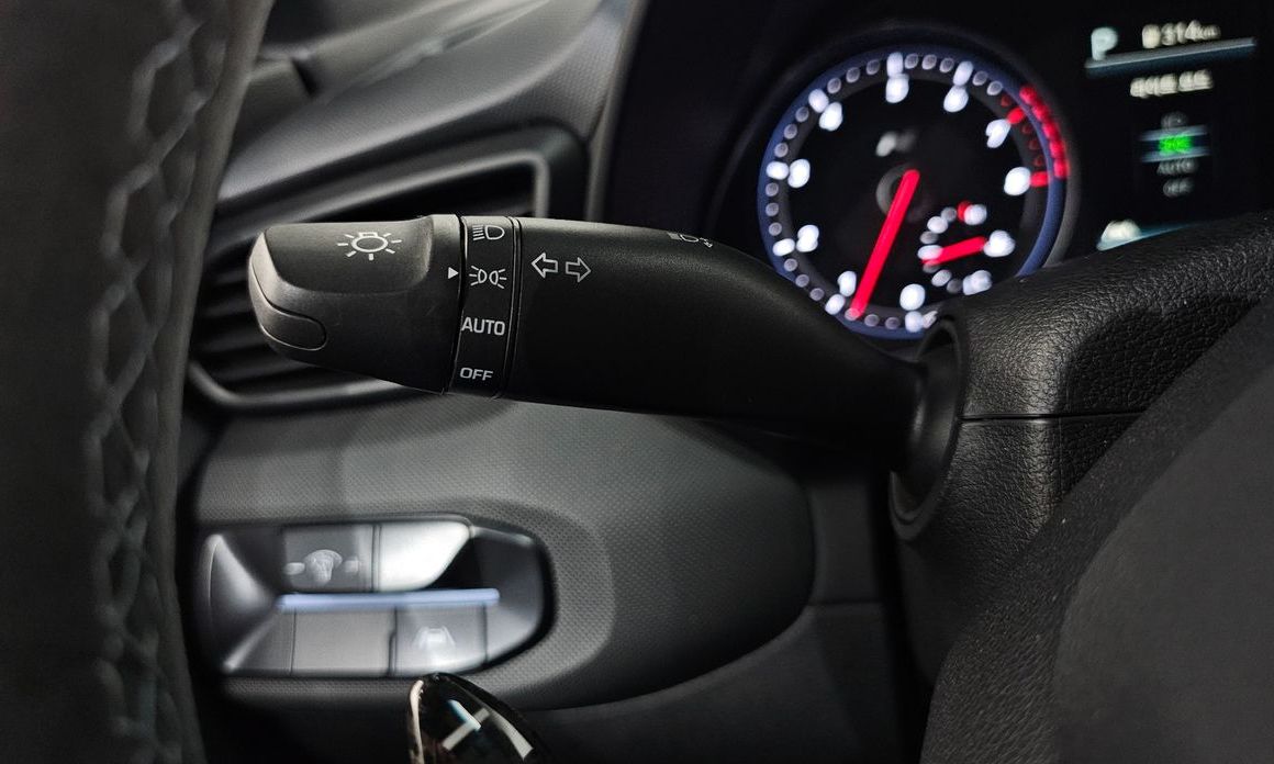 Hyundai Veloster 2022