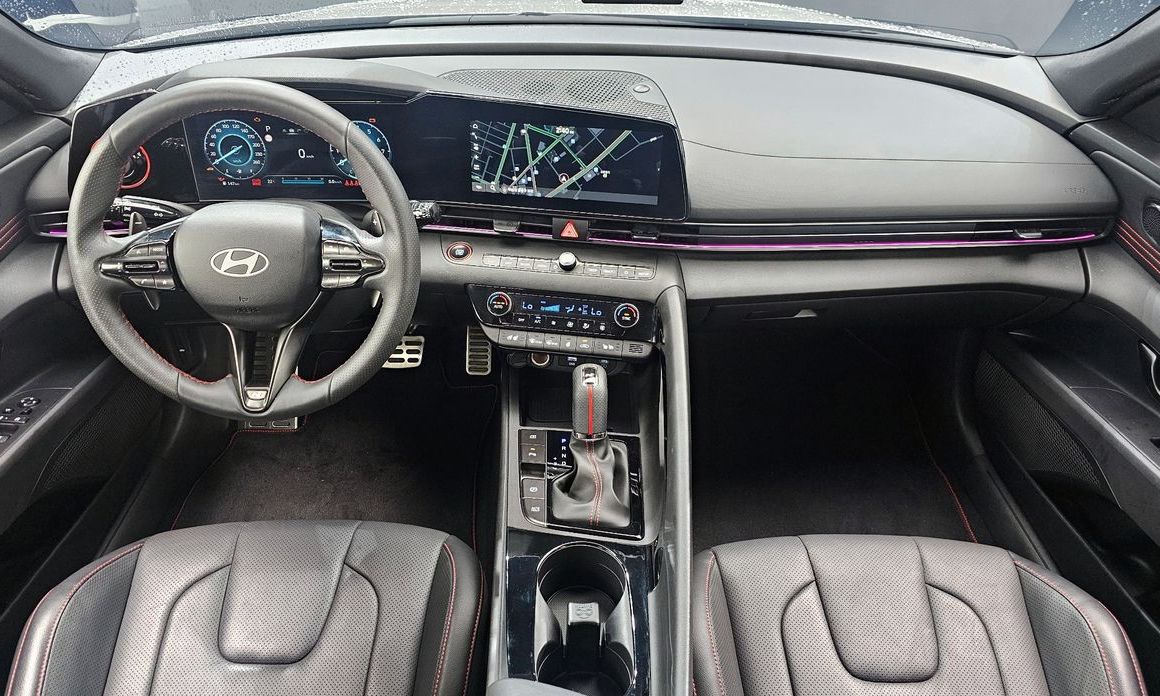 Hyundai AVANTE 2024