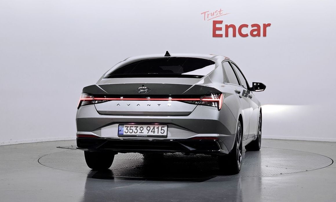 Hyundai AVANTE 2023