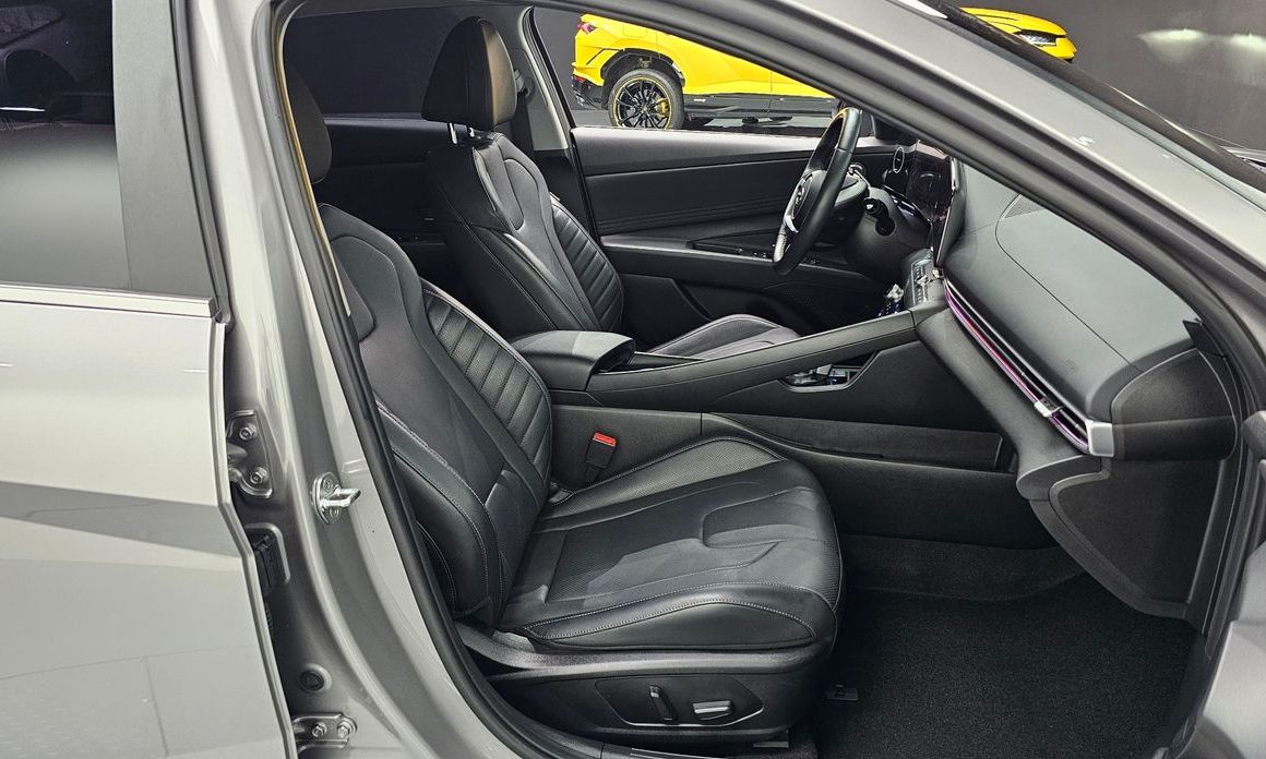 Hyundai AVANTE 2023