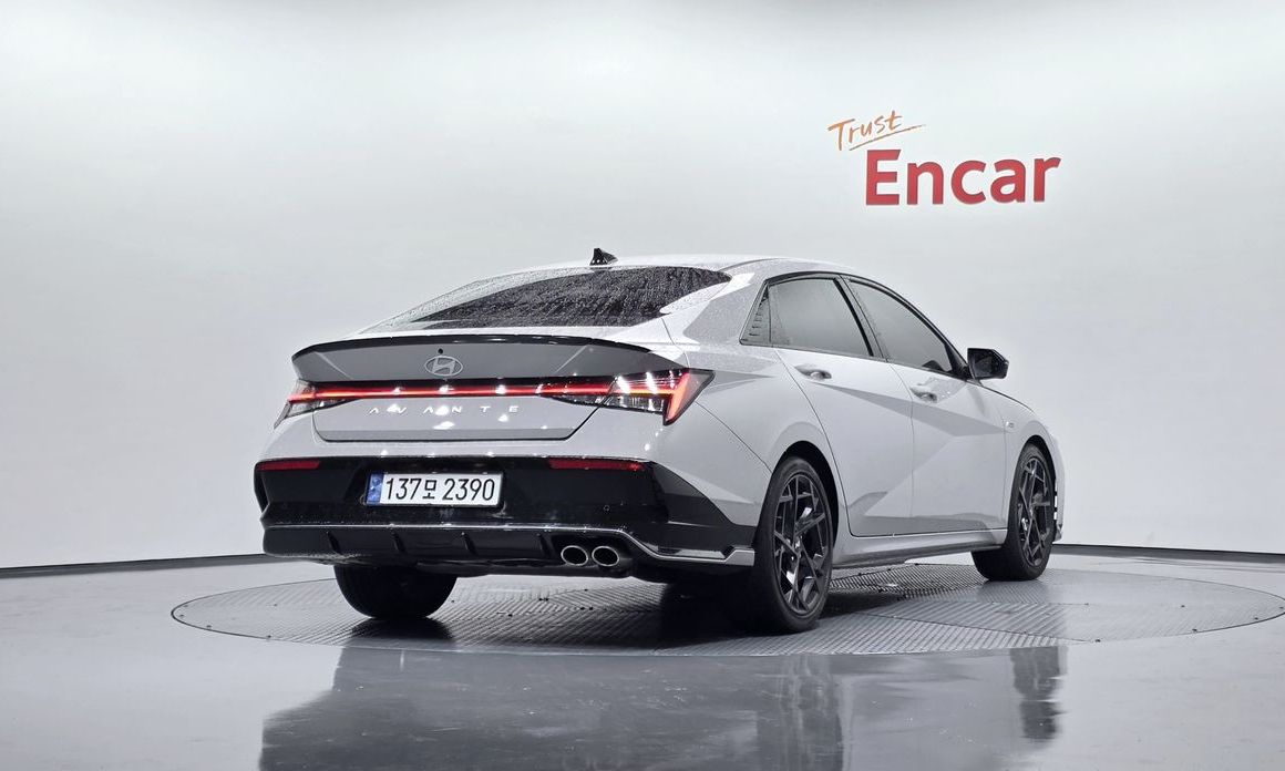 Hyundai AVANTE 2024