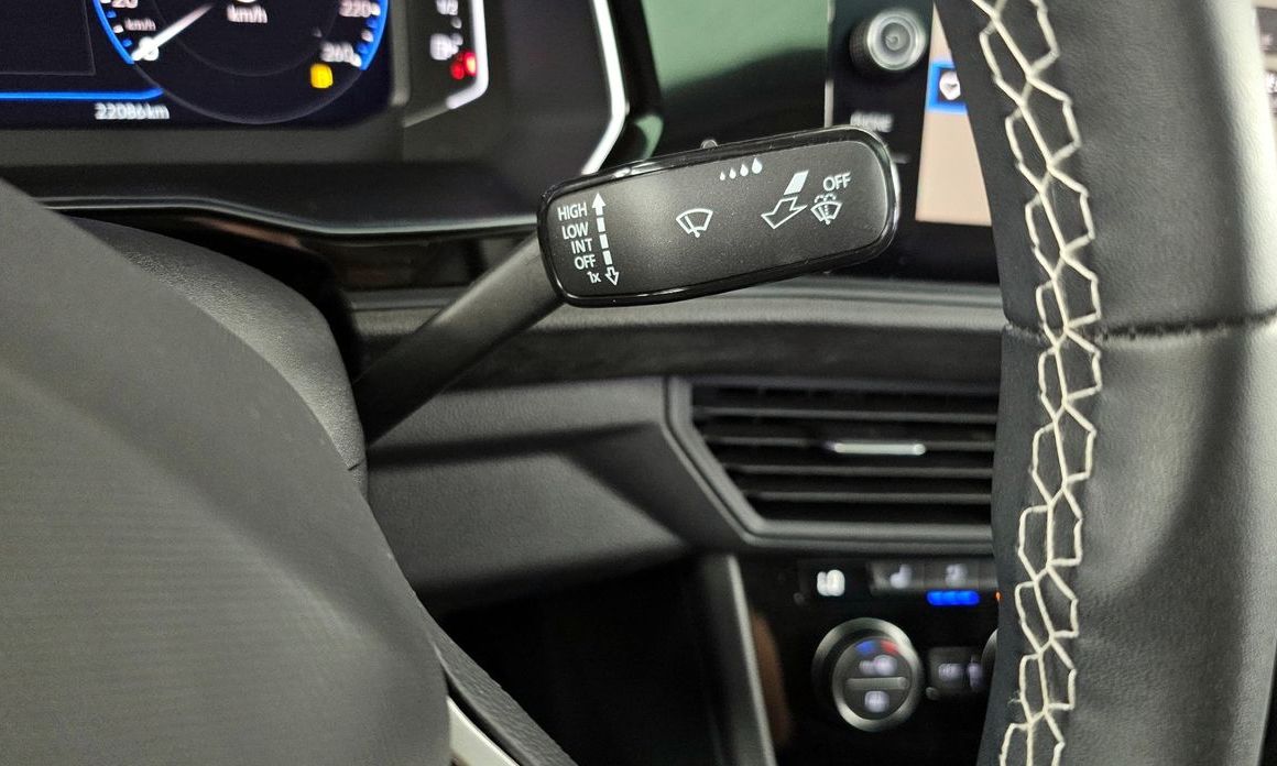Volkswagen Jetta 2023