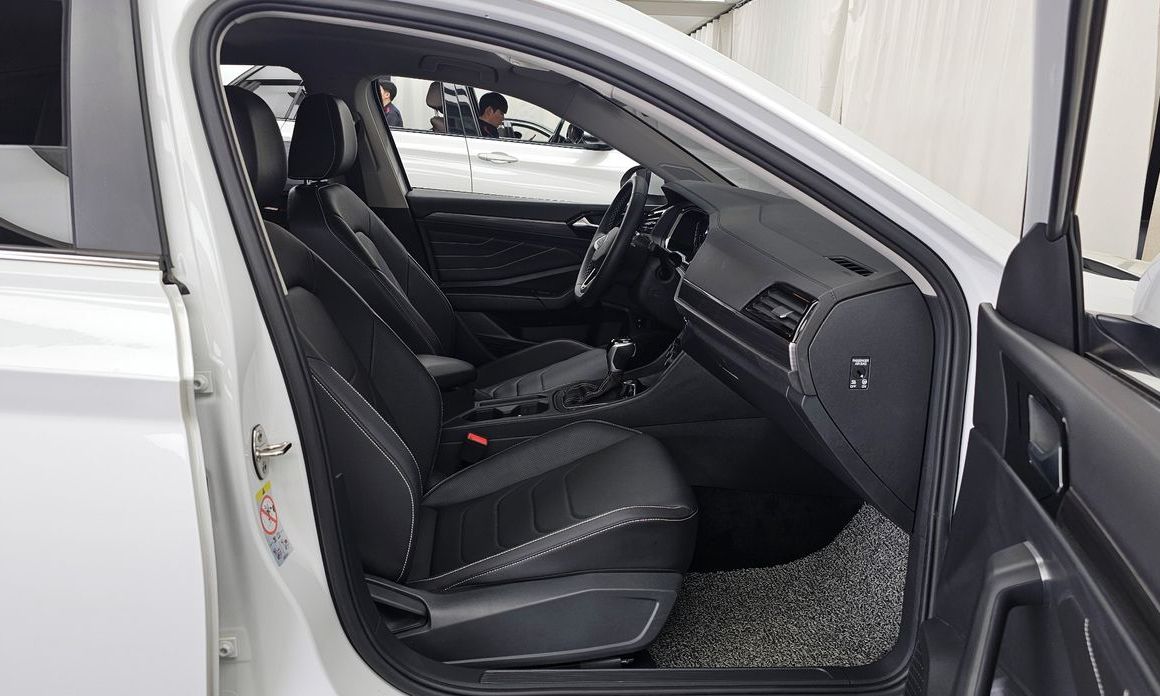 Volkswagen Jetta 2023