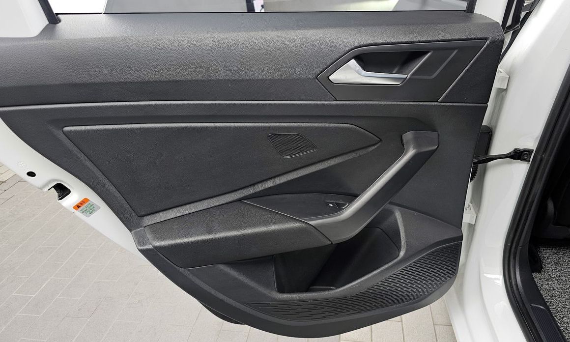 Volkswagen Jetta 2023